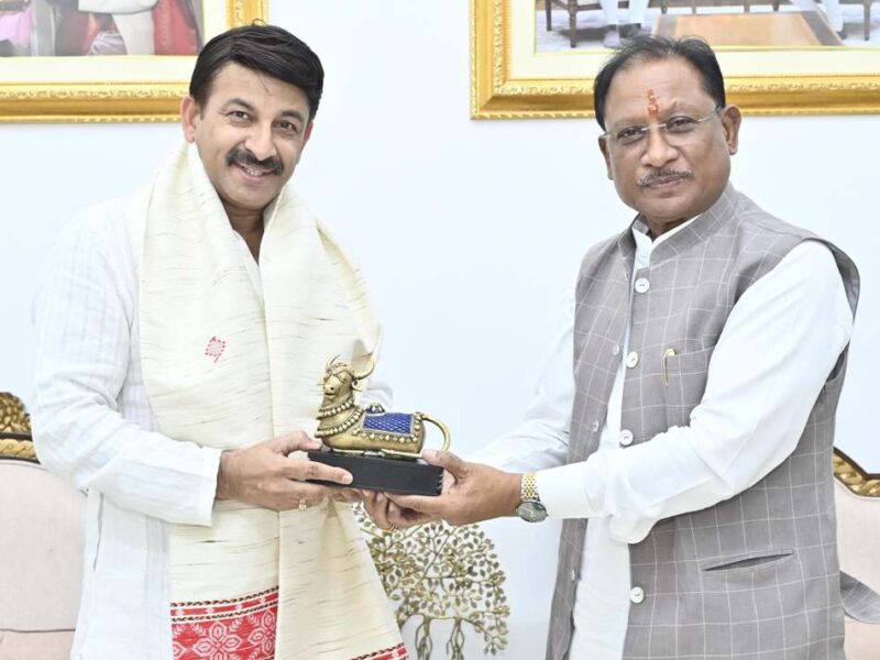 सांसद मनोज तिवारी ने की छत्तीसगढ़ फिल्म उद्योग को बढ़ावा देने हेतु किए जा रहे प्रयासों की सराहना
