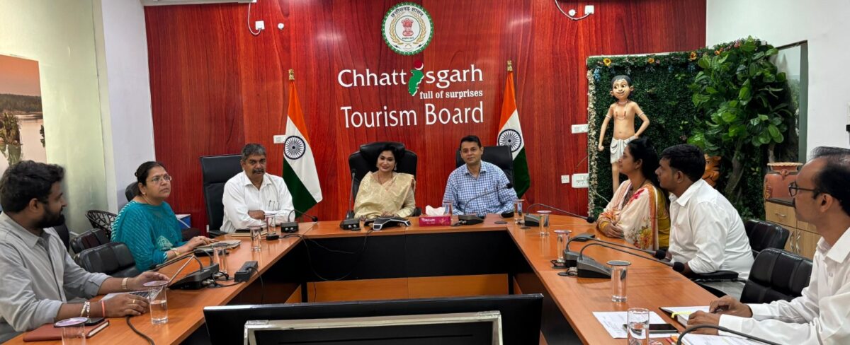 सुश्री मोना सेन