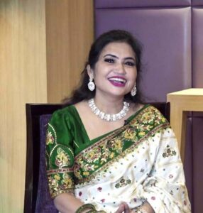 मोना सेन