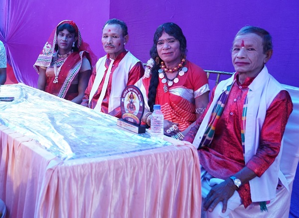 दर्शकों की ताली