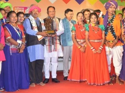 पारंपरिक कला-संस्कृति के संरक्षण के साथ कलाकारों को मिलेगा